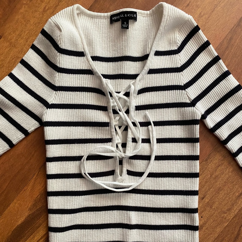 Kendall & Kylie Long Sleeved Shirt